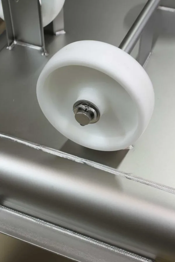 Hub- und Beschickungswagen aus Edelstahl 120 L / 200 L / 300 L (Eurobin) – Brökelmann