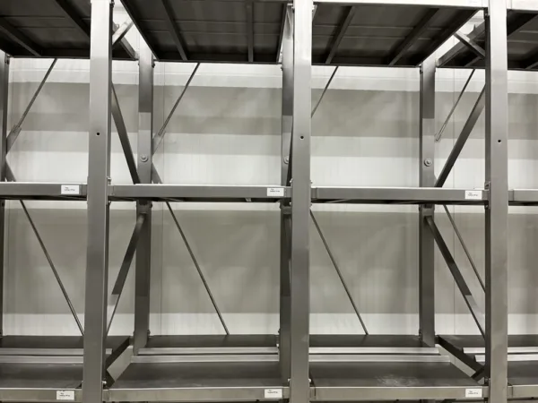 Regalsysteme für Beschickungswagen 200 L / 4 Regale – Brökelmann